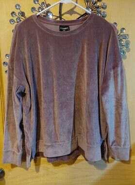 32 degree heat velour top